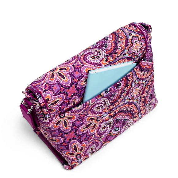 Vera Bradley FREE✈️ Small Messenger Bag in Dream Tapestry - Picture 3 of 5